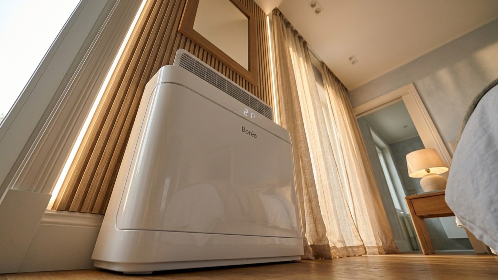 Climatiseur console Boréa en contre-plongée dans une chambre