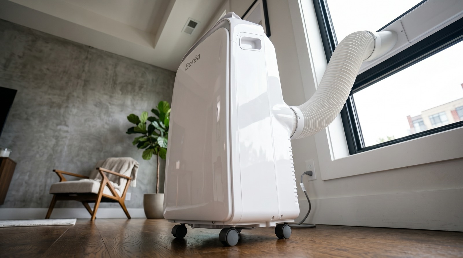 Climatiseur mobile Boréa sur roulettes en contre-plongée